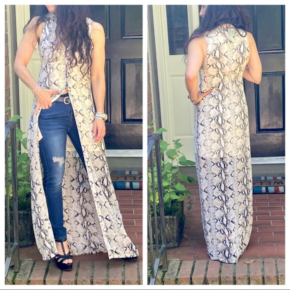 FABULOUS SNAKESKIN BUTTON DOWN DRESS/DUSTER - Picture 8 of 13